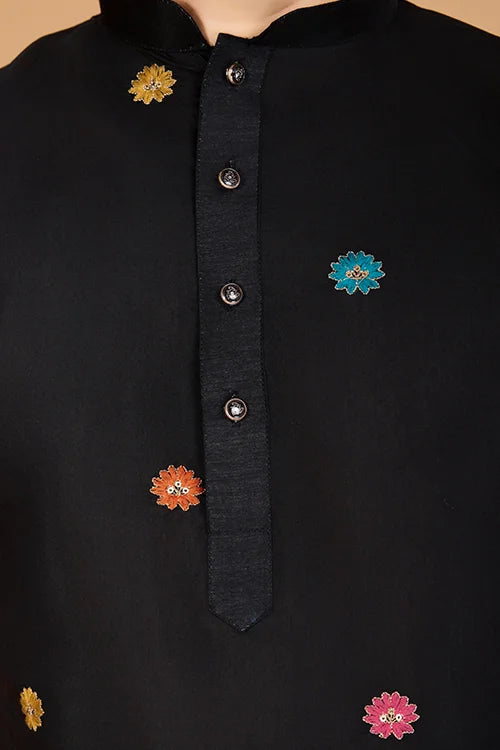 Black Designer Viscose Silk Kurta with Thread Work