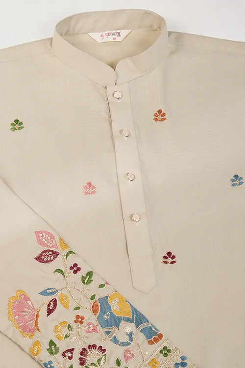 Men's Wear Kurta Ivery Color Heavy Embroidered with Cotton Fabric
